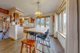 Deer Mountain Lodge South - Image 4