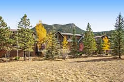 Retreat By The Rockies - Image 5