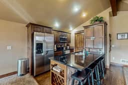 Timber Mountain Retreat - Image 4