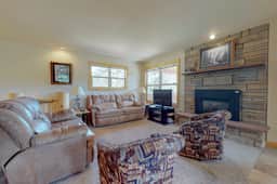 Deer Mountain Rest - Image 3