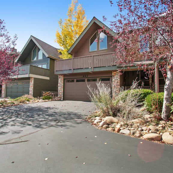 Retreat By The Rockies - Image 1