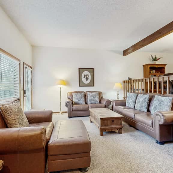 Camelot on Deer Mountain - Image 1