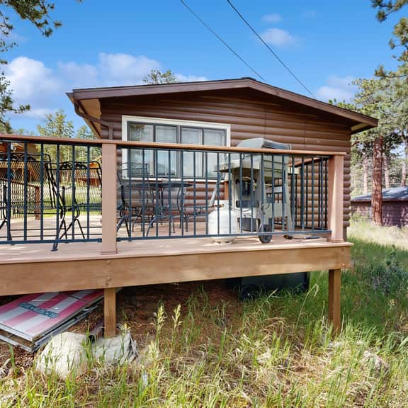 Peak View Cabin - Image 1