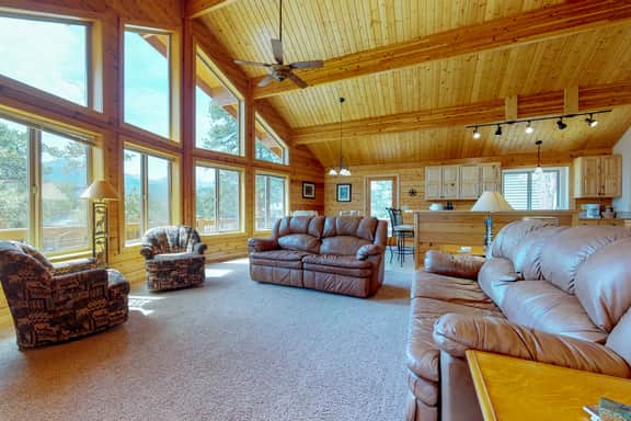 Twin Pines Cabin - Image 4