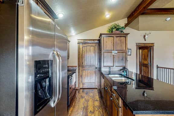 Timber Mountain Retreat - Image 5