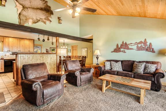 Lodge Haus - Image 5